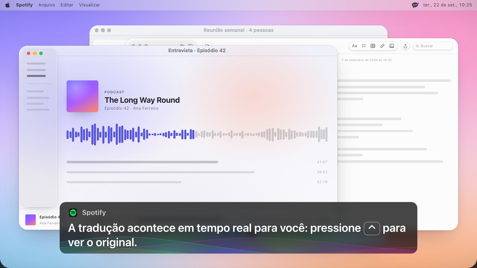 Um player de podcast com um quadro de legenda que diz: A tradução acontece em tempo real para você: pressione Control para ver o original